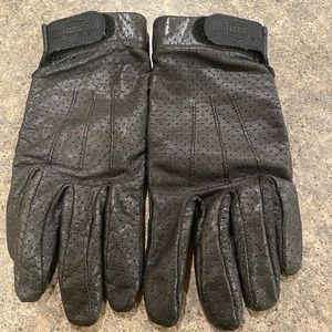 Genuine leather riding gloves.
